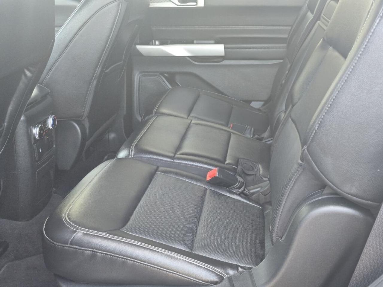 2023 Ford Explorer Limited 4dr 4x4 Automatic Photo