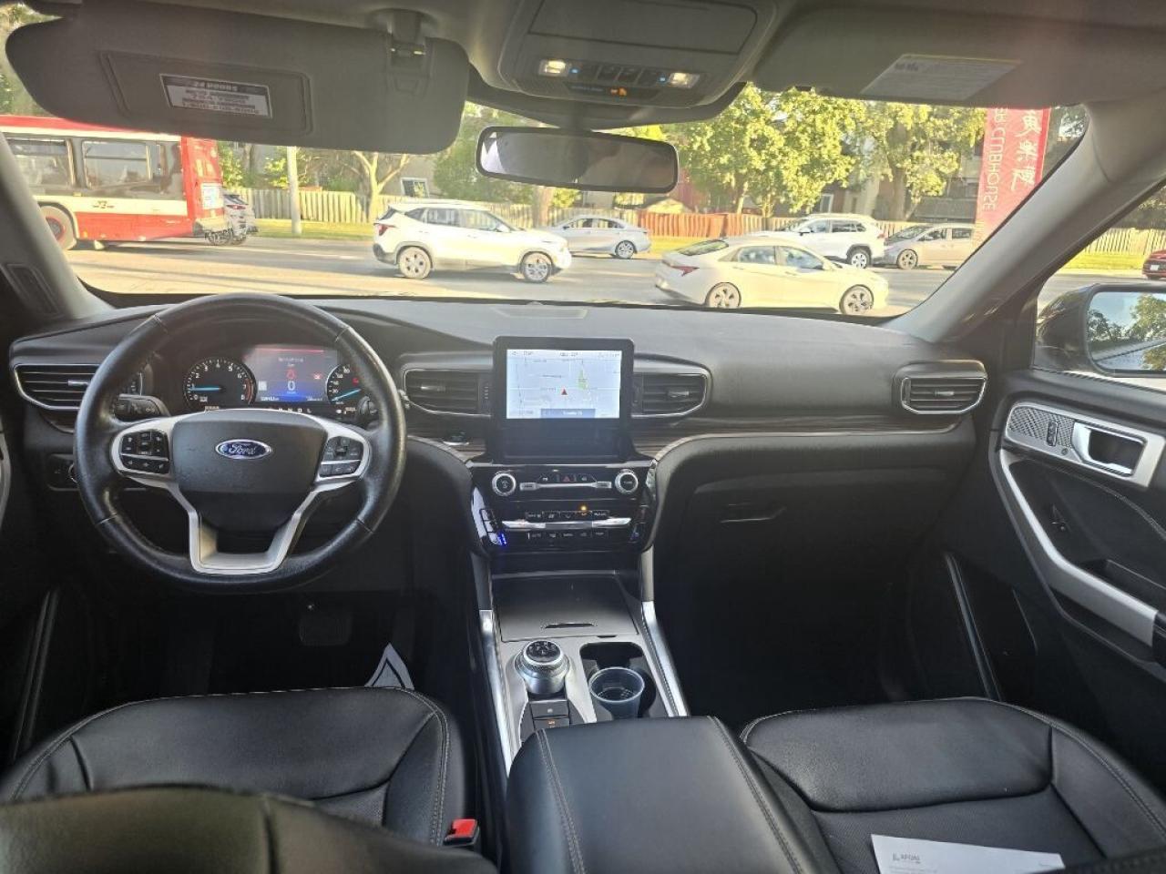 2023 Ford Explorer Limited 4dr 4x4 Automatic Photo