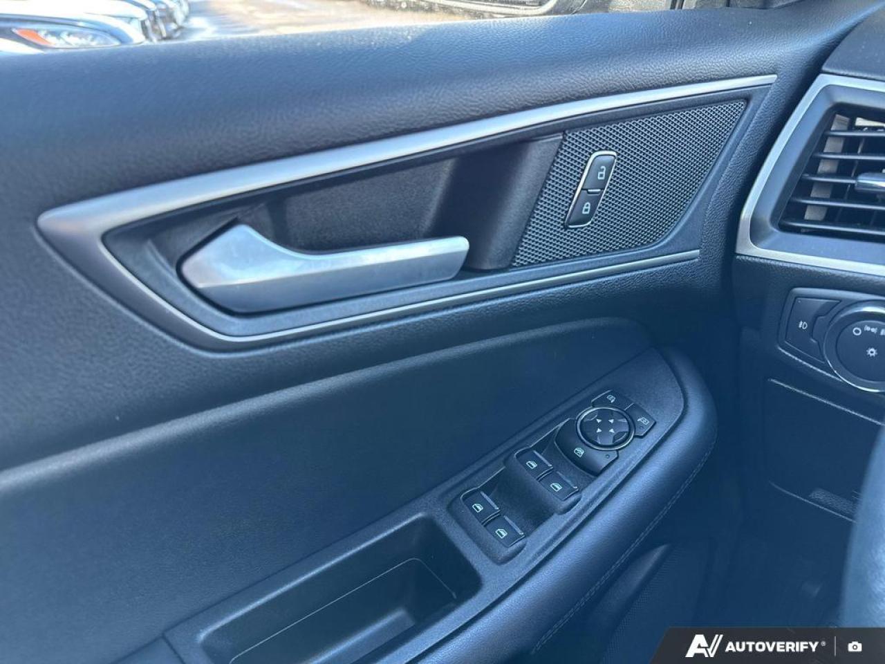 2021 Ford Edge SEL BACKUP CAM   BLUETOOTH   HTD SEATS   KEYLESS E Photo