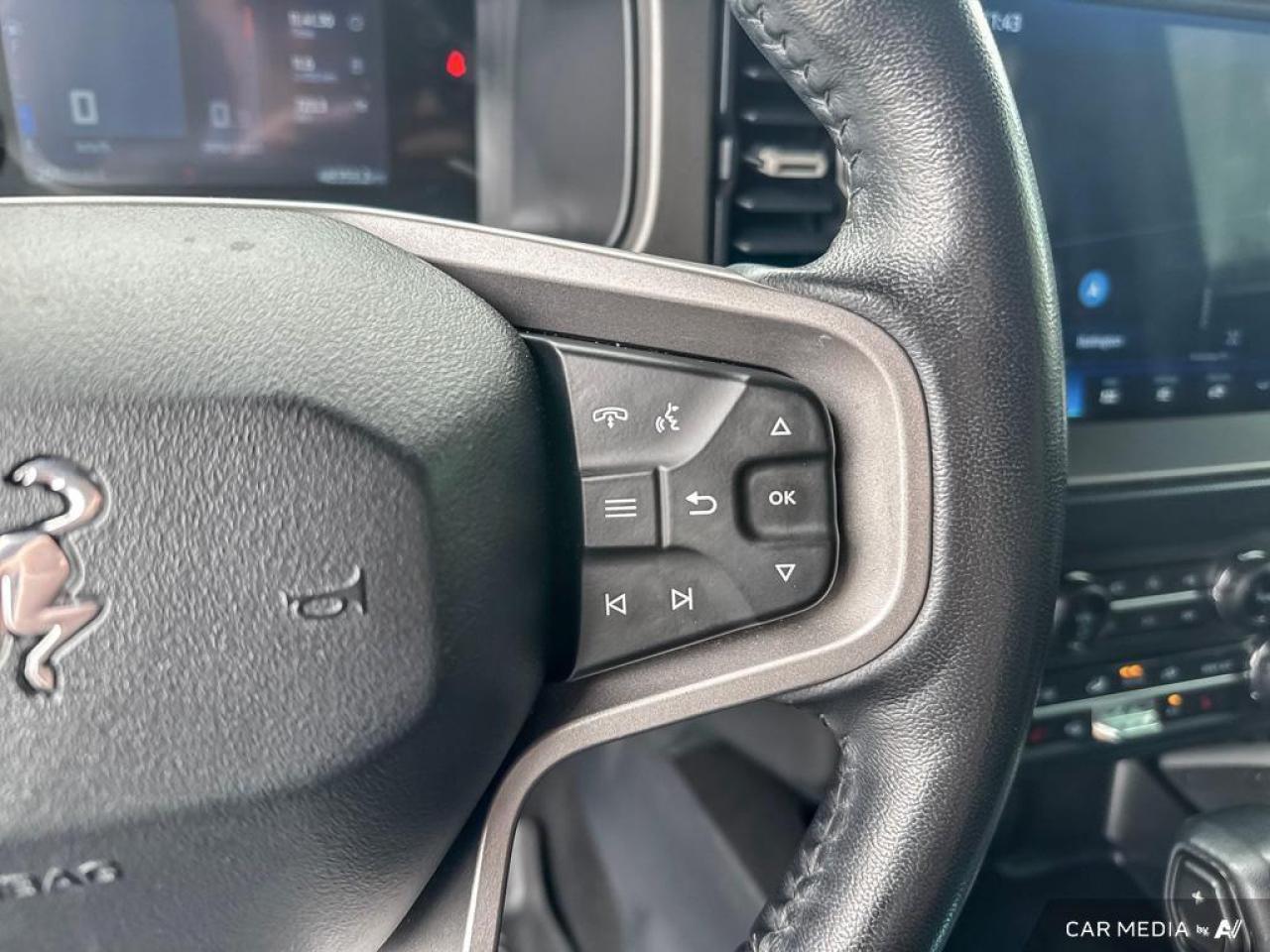 2022 Ford Bronco Outer Banks BACKUP CAM   BLUETOOTH   KEYLESS ENTRY Photo