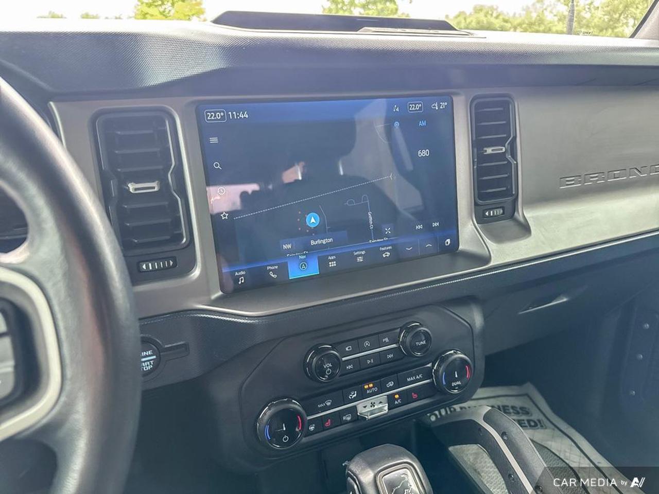 2022 Ford Bronco Outer Banks BACKUP CAM   BLUETOOTH   KEYLESS ENTRY Photo