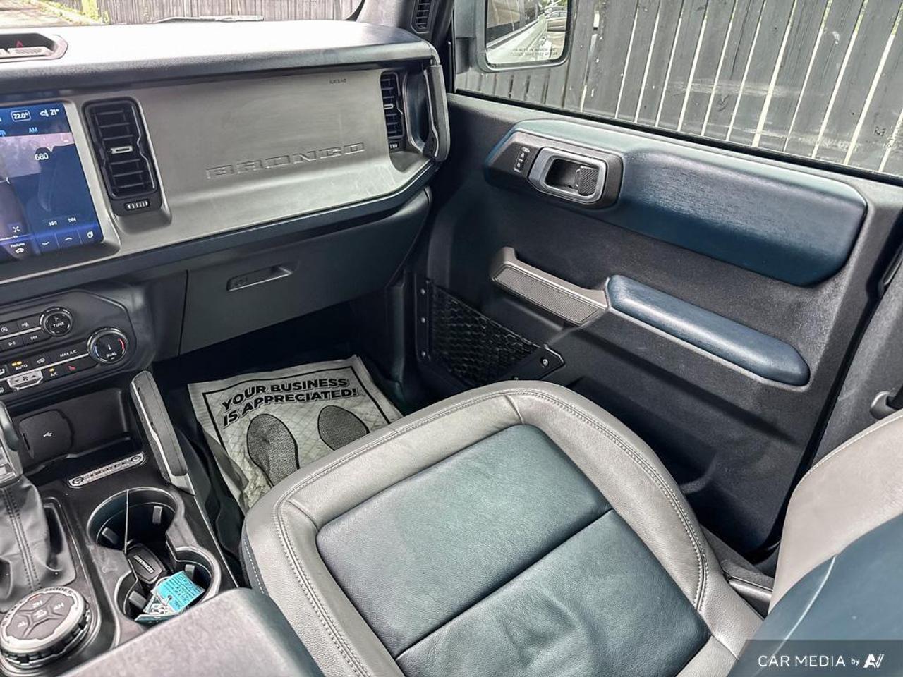 2022 Ford Bronco Outer Banks BACKUP CAM   BLUETOOTH   KEYLESS ENTRY Photo