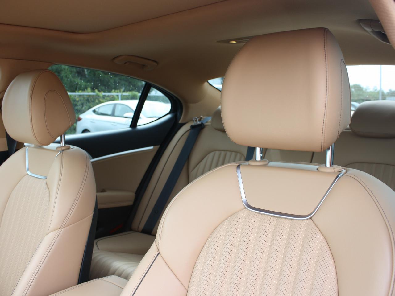 2025 Genesis G70 2.5T Advanced / Heated & Vent Seats / Bose Audio Photo