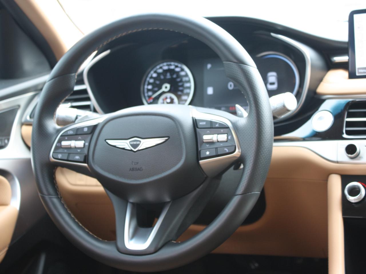 2025 Genesis G70 2.5T Advanced / Heated & Vent Seats / Bose Audio Photo