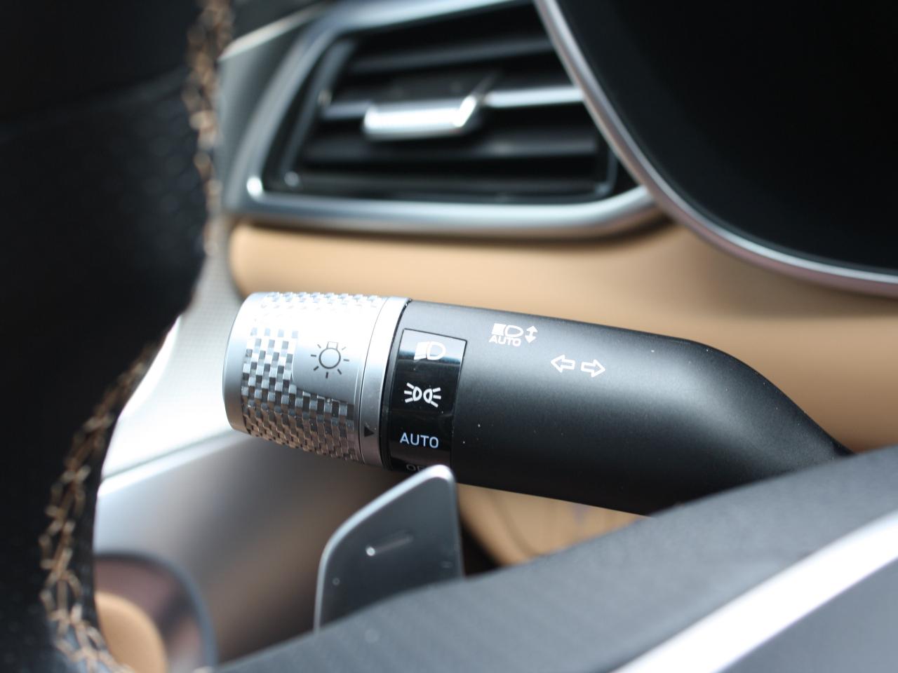 2025 Genesis G70 2.5T Advanced / Heated & Vent Seats / Bose Audio Photo