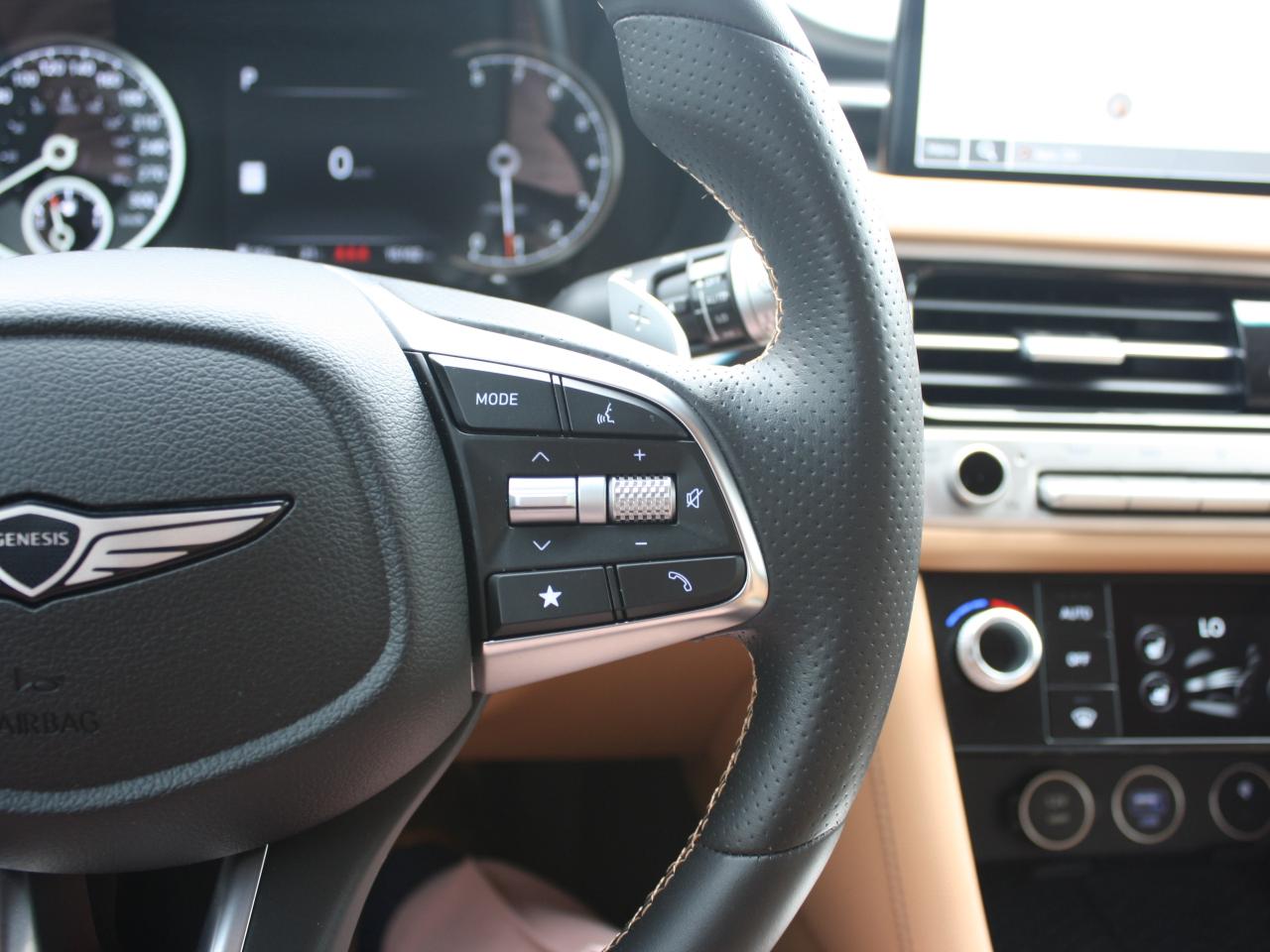 2025 Genesis G70 2.5T Advanced / Heated & Vent Seats / Bose Audio Photo