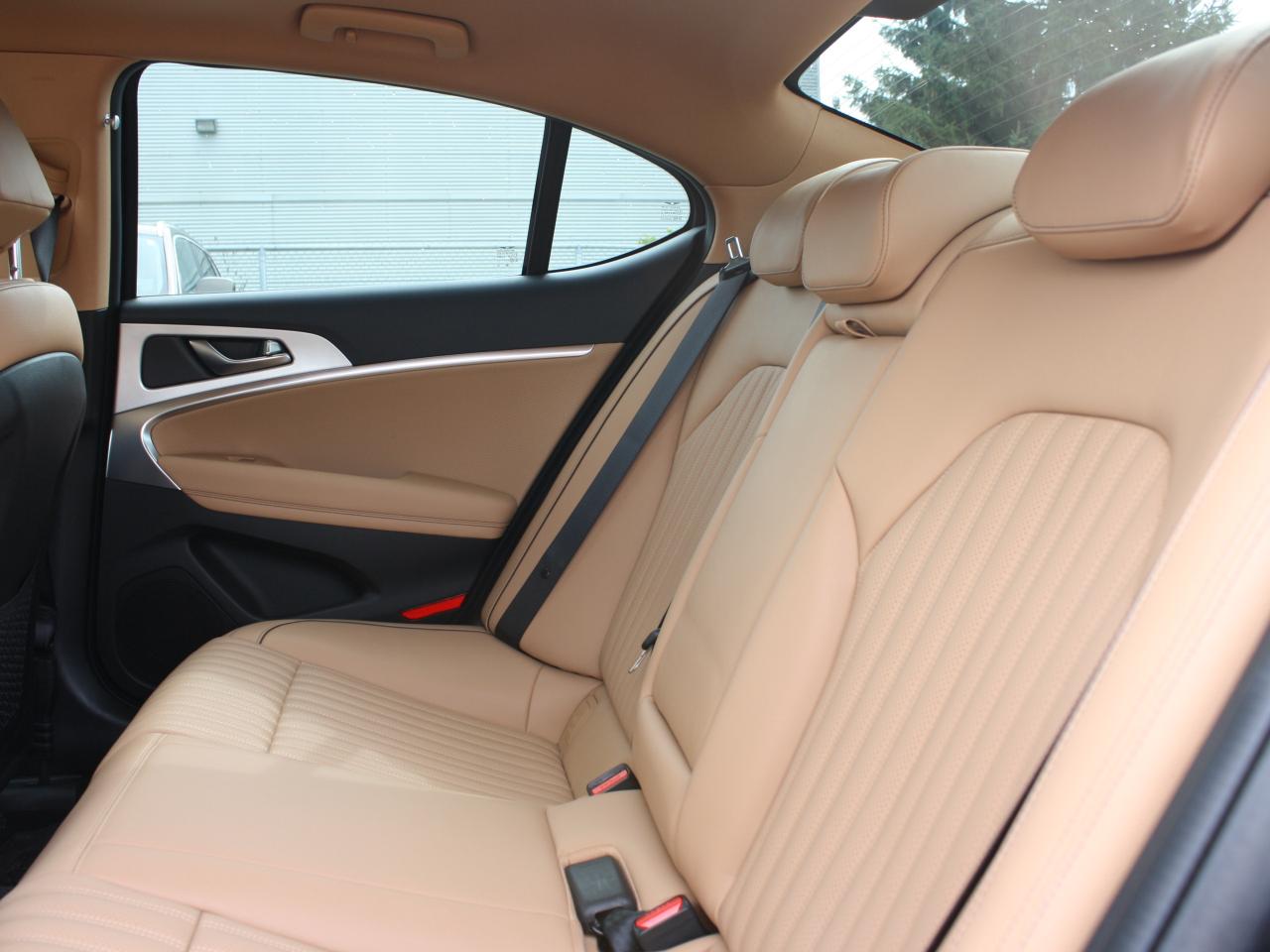 2025 Genesis G70 2.5T Advanced / Heated & Vent Seats / Bose Audio Photo