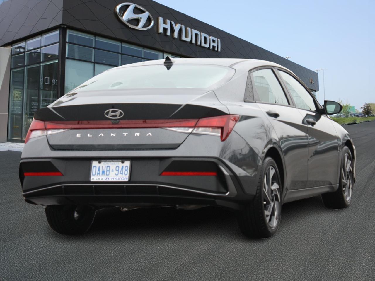 2025 Hyundai Elantra Preferred WITH TECH PKG Photo