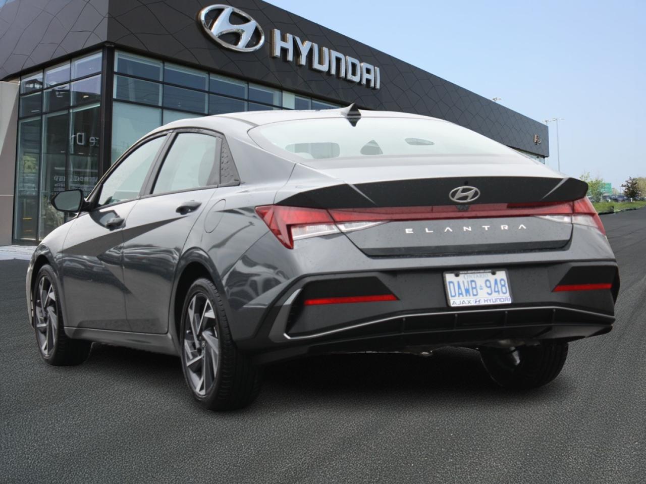 2025 Hyundai Elantra Preferred WITH TECH PKG Photo