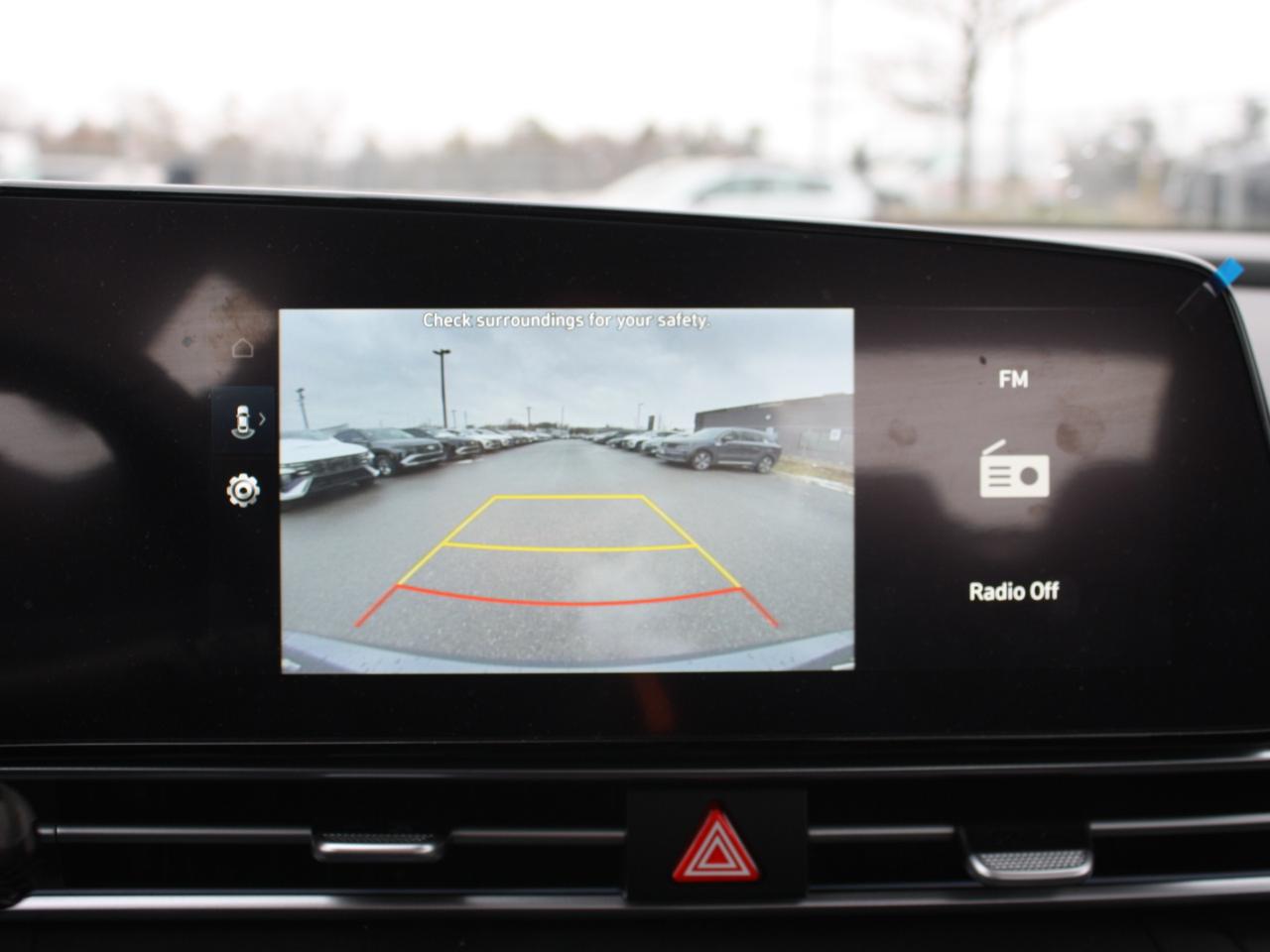 2025 Hyundai Elantra Preferred WITH TECH PKG Photo