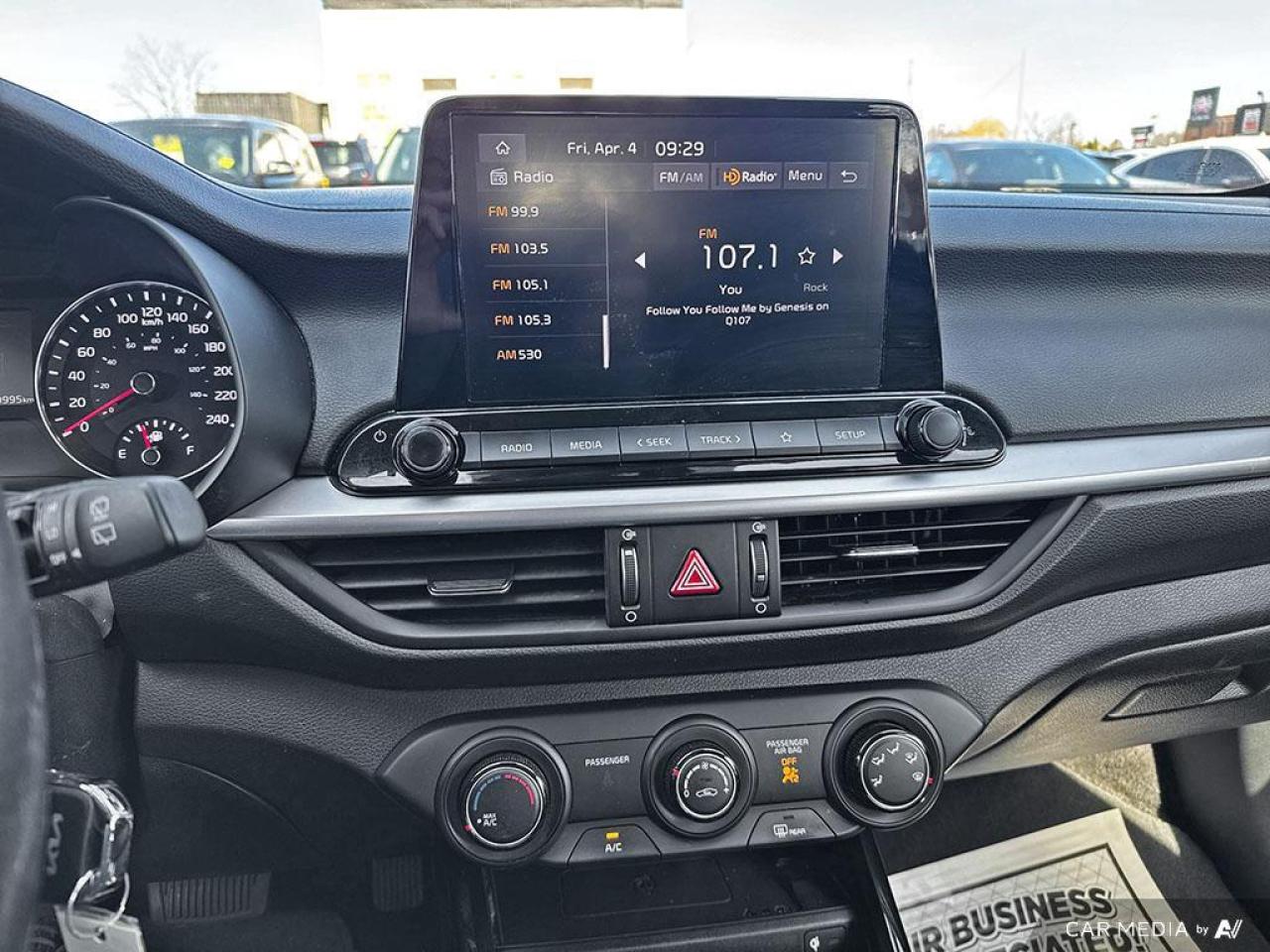 2023 Kia Forte5 EX BACKUP CAM   BLUETOOTH   HTD SEATS   KEYLESS EN Photo