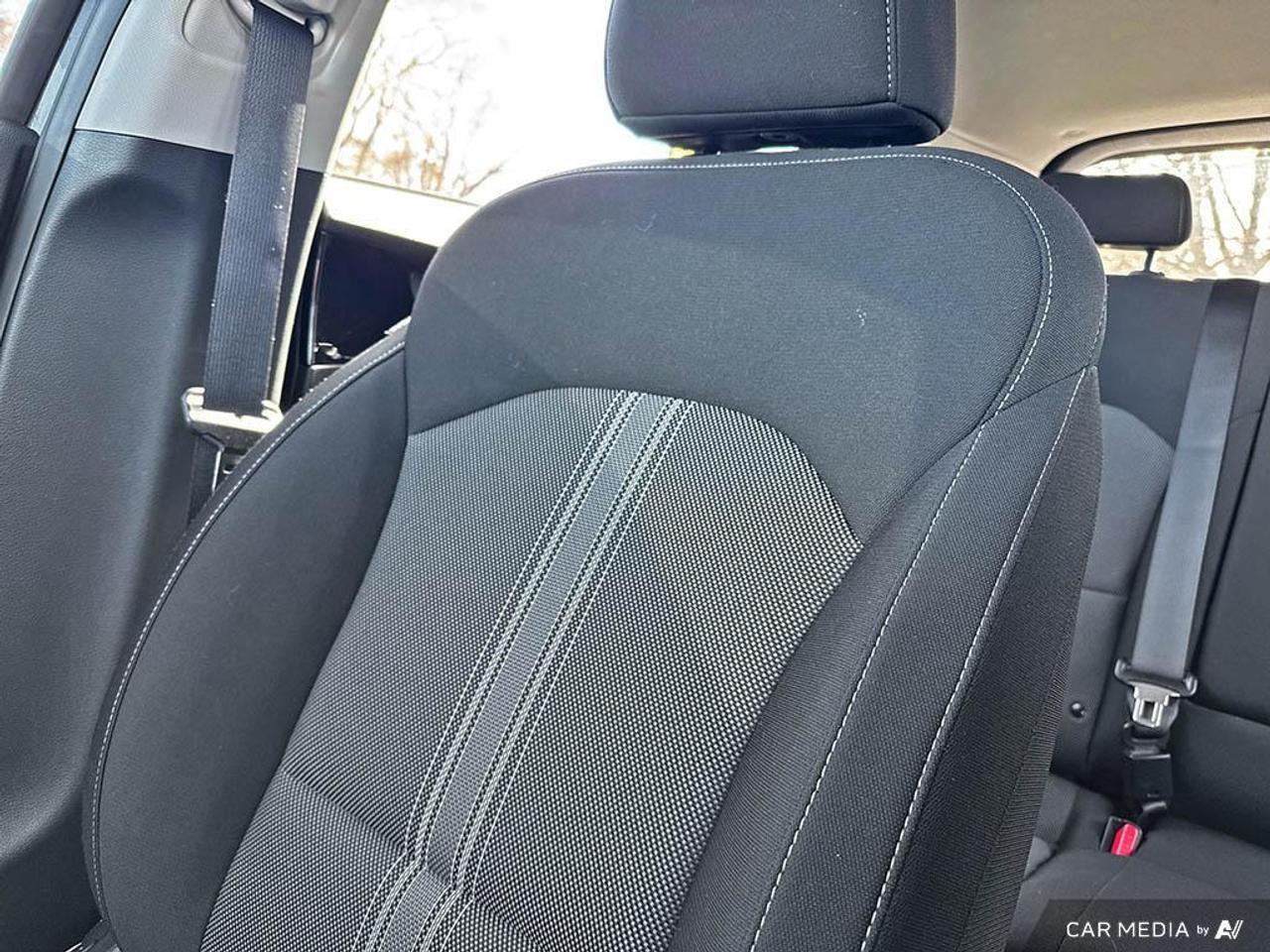 2023 Kia Forte5 EX BACKUP CAM   BLUETOOTH   HTD SEATS   KEYLESS EN Photo