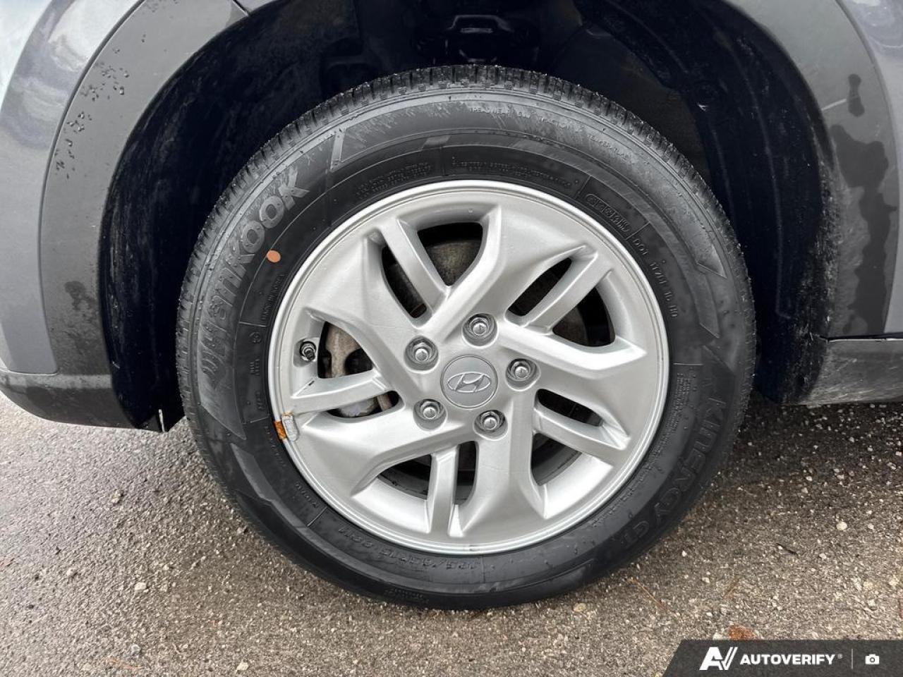 2023 Hyundai Venue Preferred w/Two-Tone BACKUP CAM   BLUETOOTH   HTD Photo