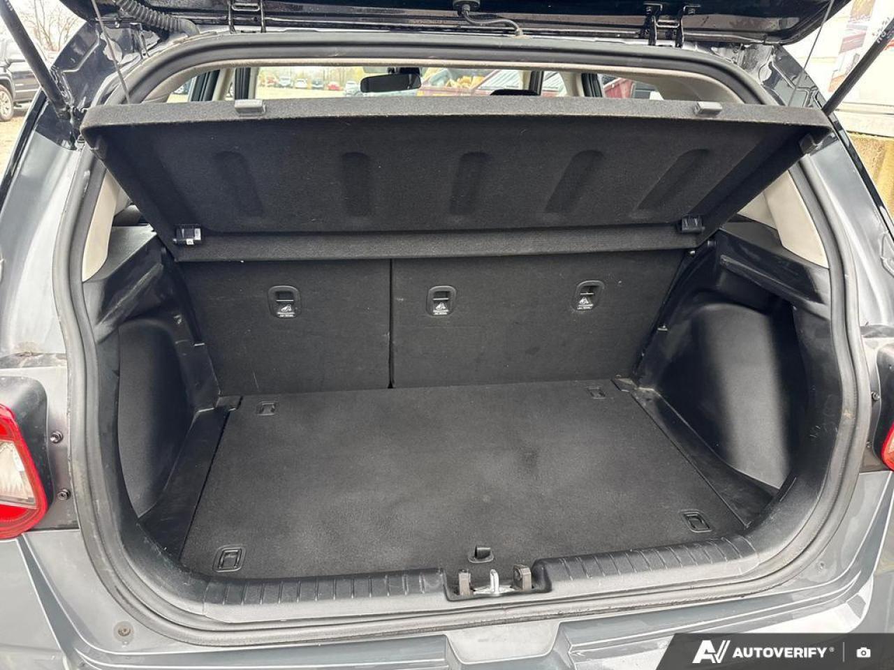 2023 Hyundai Venue Preferred w/Two-Tone BACKUP CAM   BLUETOOTH   HTD Photo