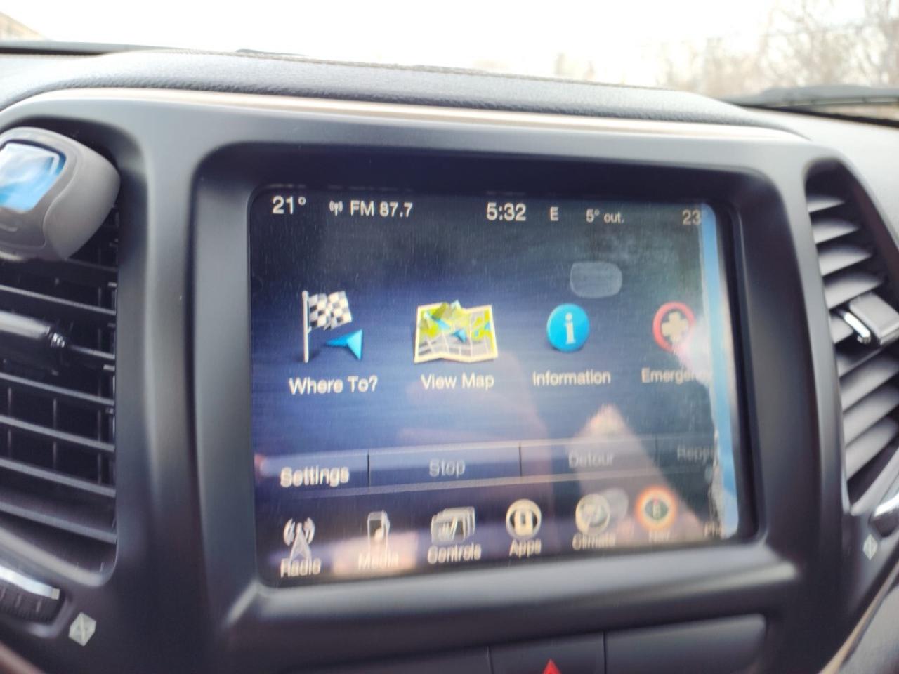 2019 Jeep Cherokee 4X4 Photo