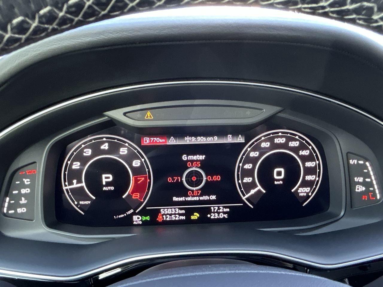 2023 Audi RS Q8 4.0T quattro   Carbon Optics Photo