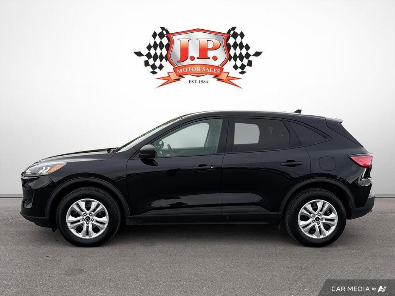 2020 Ford Escape S BACKUP CAM   BLUETOOTH   KEYLESS ENTRY   LANE AS Photo