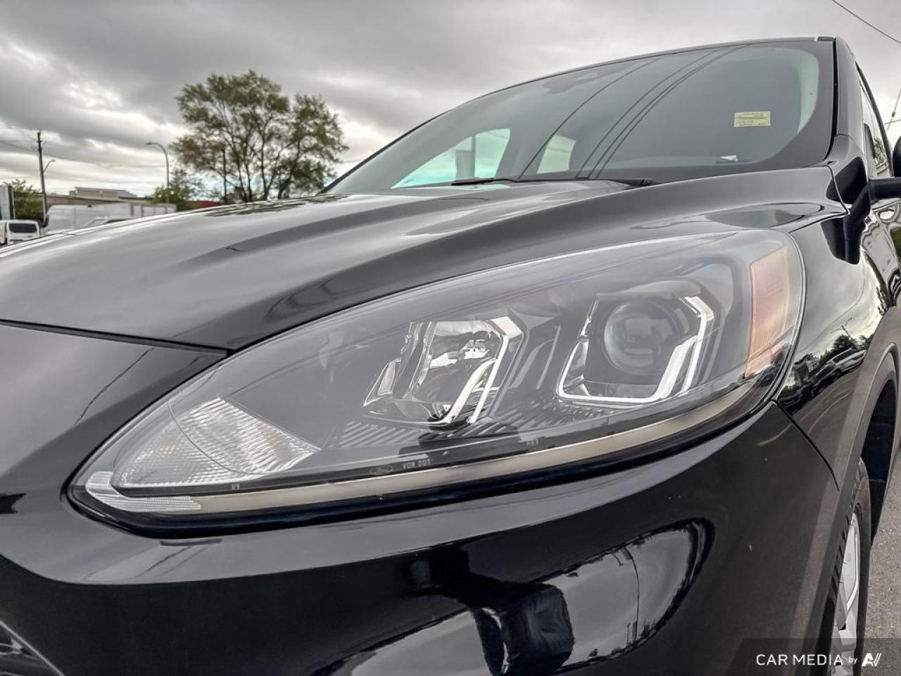 2020 Ford Escape S BACKUP CAM   BLUETOOTH   KEYLESS ENTRY   LANE AS Photo