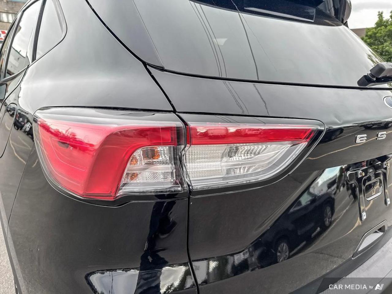 2020 Ford Escape S BACKUP CAM   BLUETOOTH   KEYLESS ENTRY   LANE AS Photo