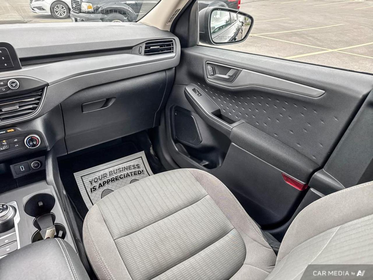 2020 Ford Escape S BACKUP CAM   BLUETOOTH   KEYLESS ENTRY   LANE AS Photo