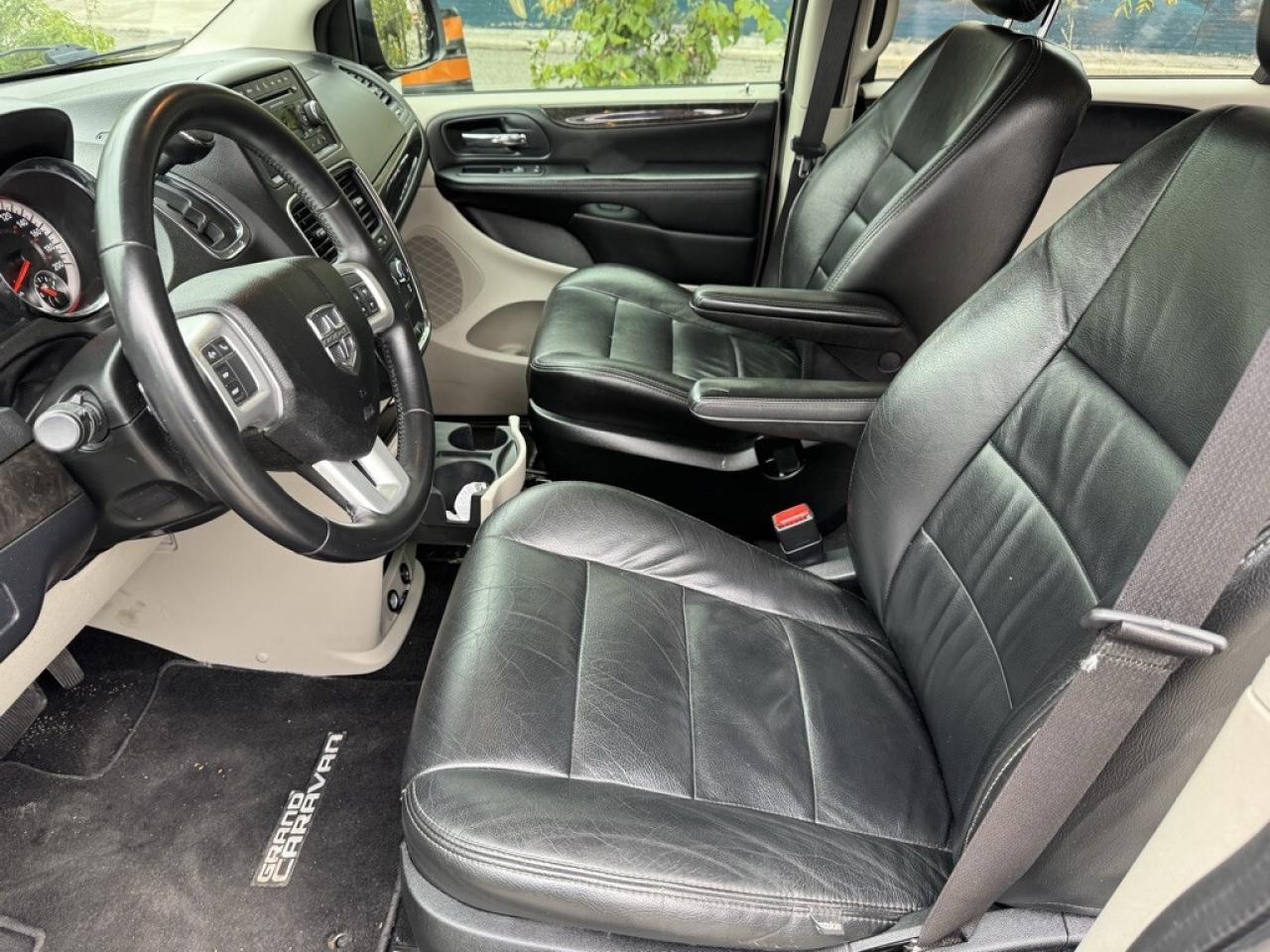 2016 Dodge Grand Caravan 4dr Wagon Canada Value Package Photo