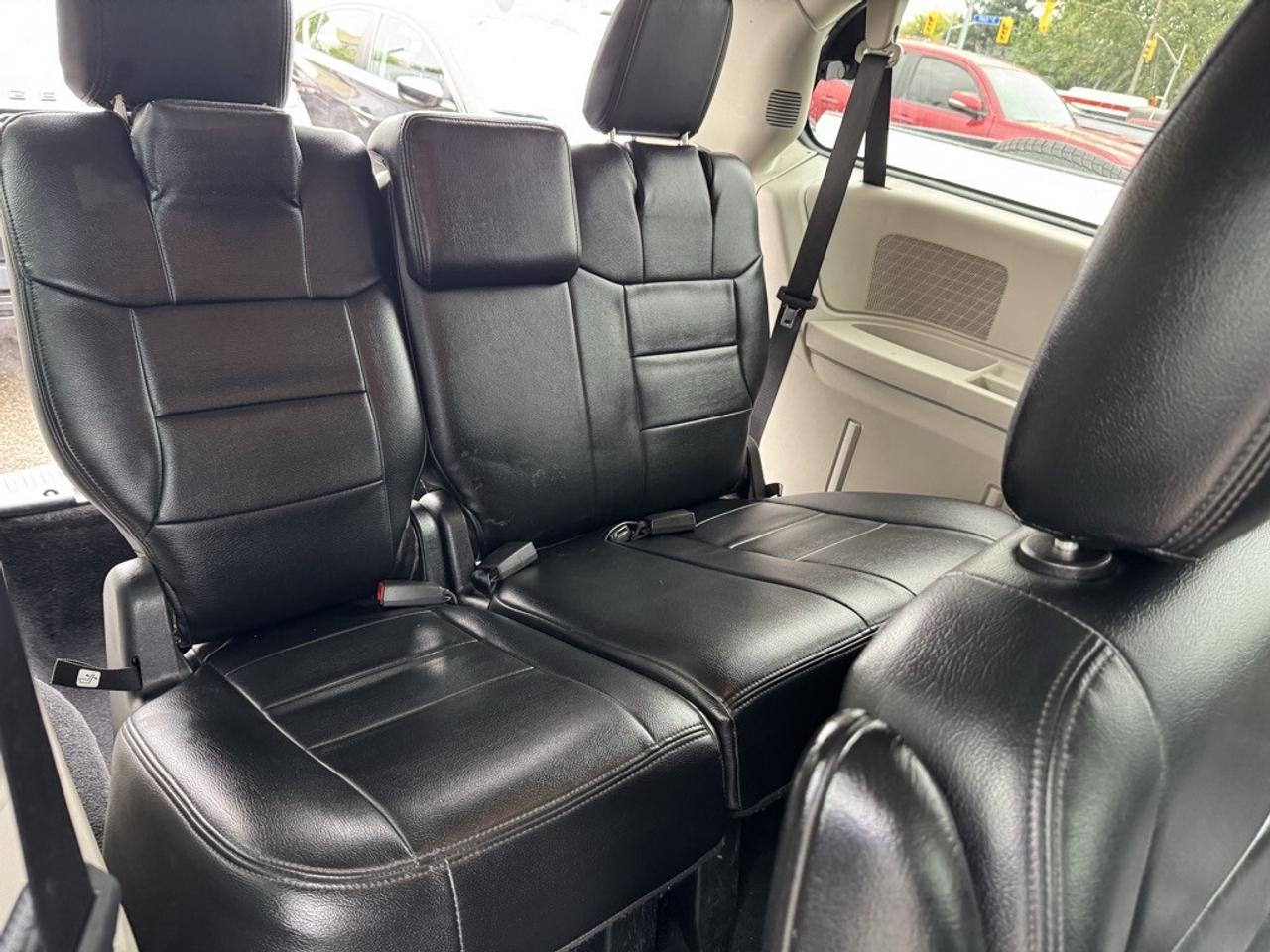 2016 Dodge Grand Caravan 4dr Wagon Canada Value Package Photo