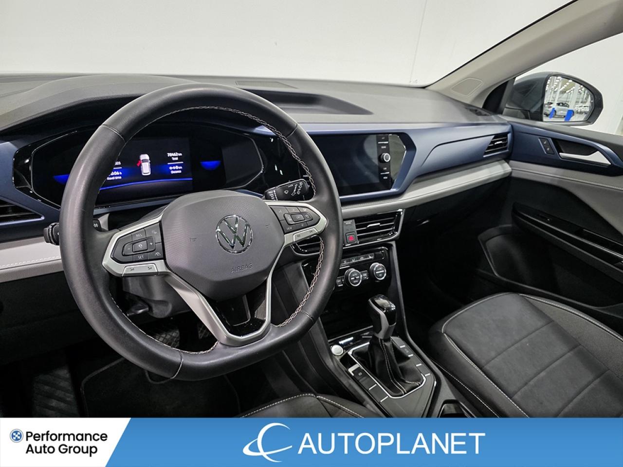 2024 Volkswagen Taos Comfortline, Pano Roof, Back Up Cam, Heated Seats Photo