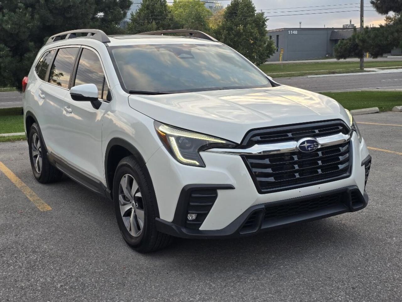 2023 Subaru ASCENT Touring All-Wheel Drive CVT Photo2