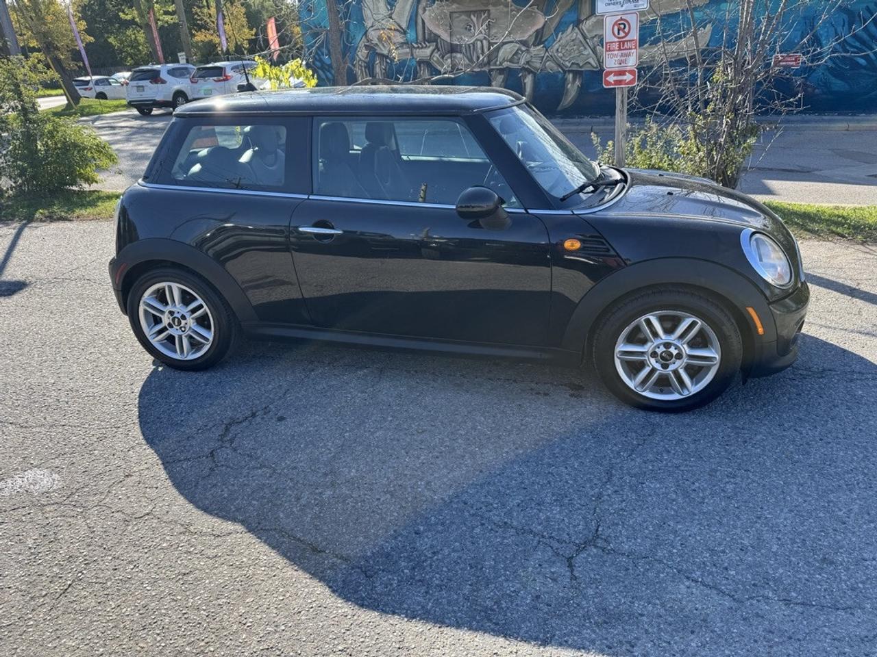 2012 MINI Cooper Hardtop 2dr Coupe S Bayswater Edition Photo