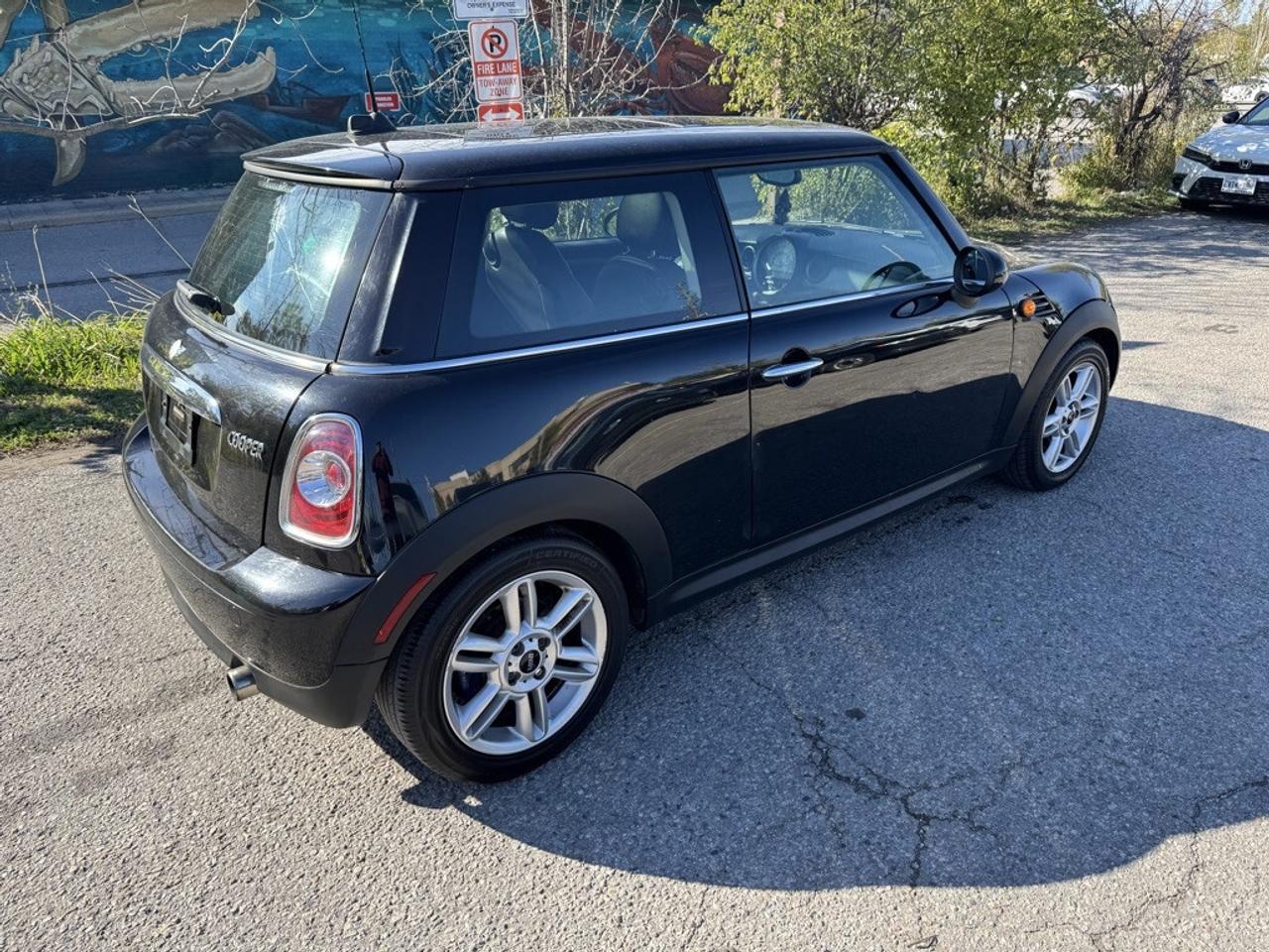 2012 MINI Cooper Hardtop 2dr Coupe S Bayswater Edition Photo