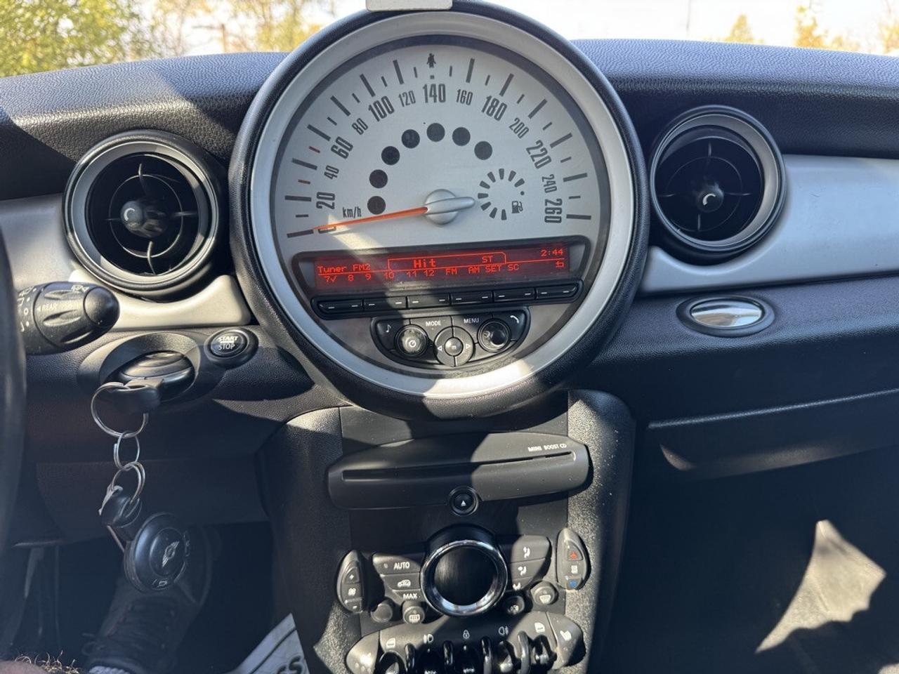 2012 MINI Cooper Hardtop 2dr Coupe S Bayswater Edition Photo