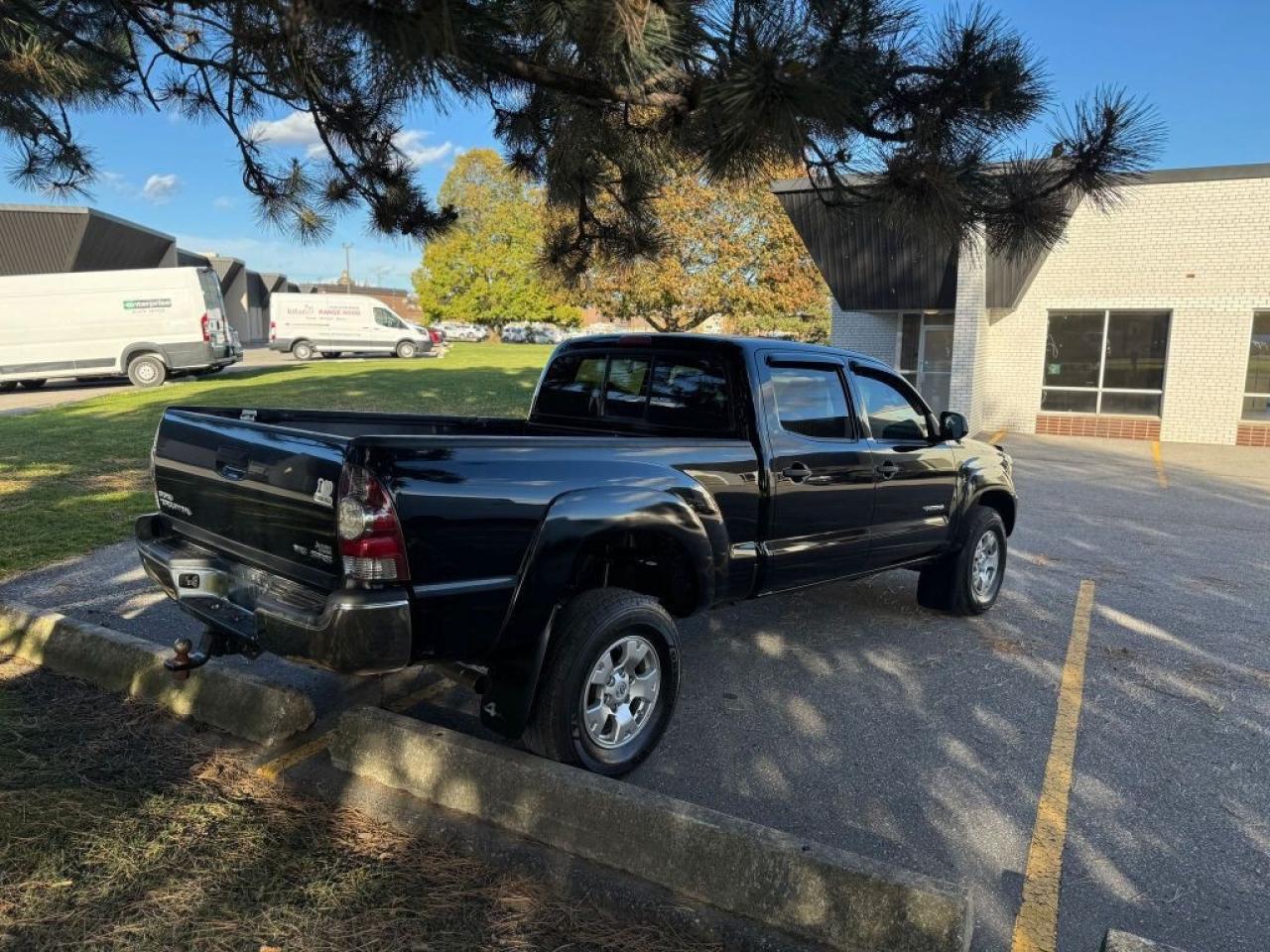 2013 Toyota Tacoma Base V6 4x4 DOUBLE CAB LONG BED Photo