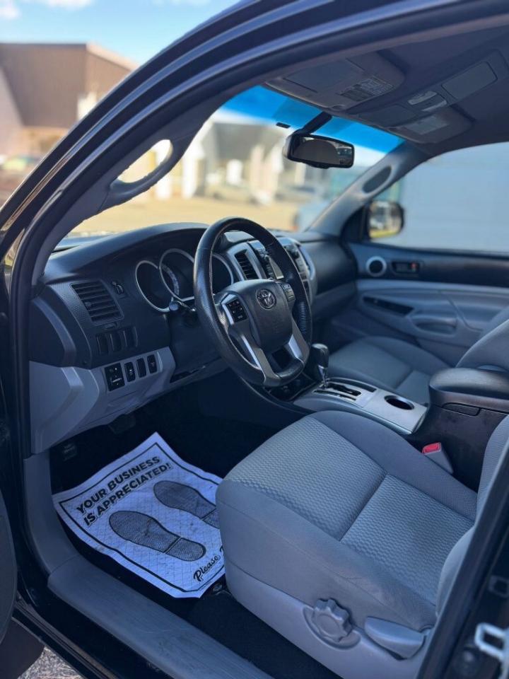 2013 Toyota Tacoma Base V6 4x4 DOUBLE CAB LONG BED Photo