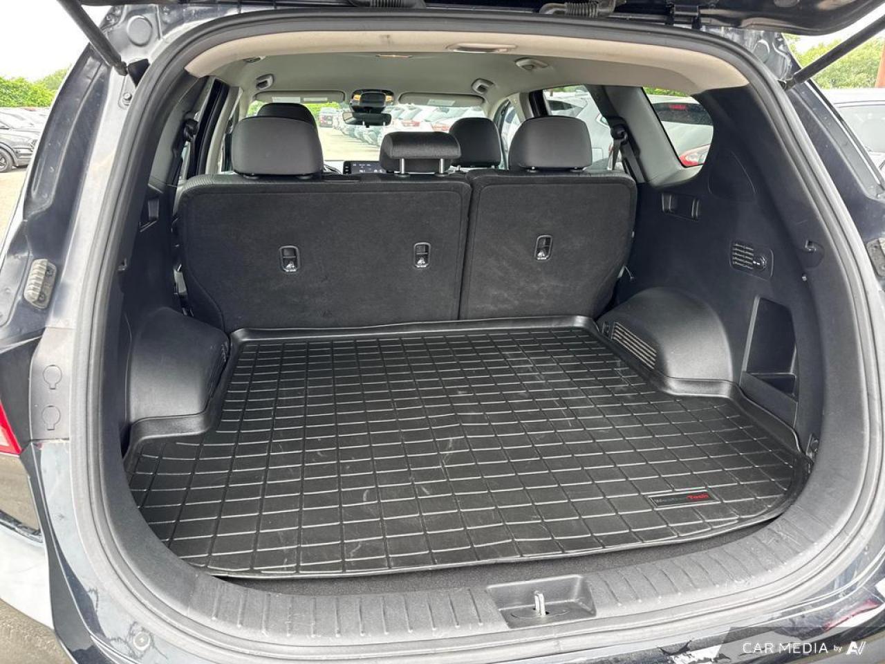 2022 Hyundai Santa Fe ESSENTIAL BACKUP CAM   BLUETOOTH   HTD SEATS   KEY Photo