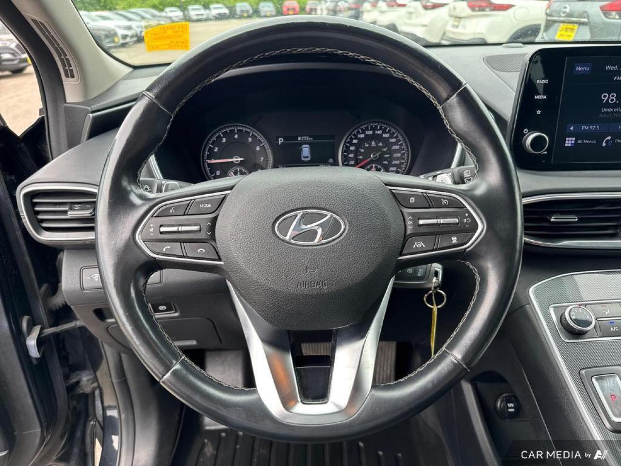 2022 Hyundai Santa Fe ESSENTIAL BACKUP CAM   BLUETOOTH   HTD SEATS   KEY Photo