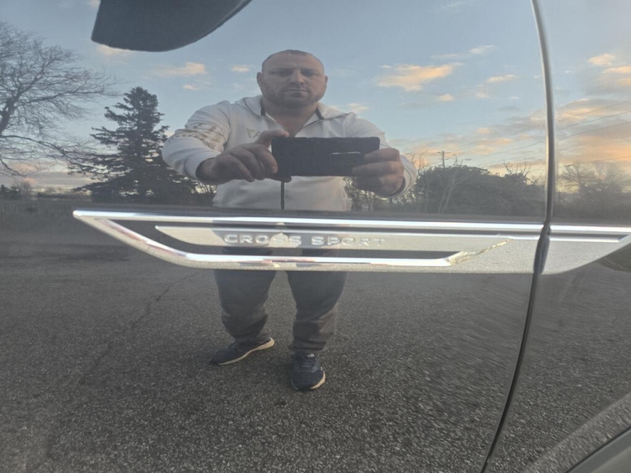 2020 Volkswagen Atlas Cross Sport Comfortline 3.6 TSI 4MOTION Photo