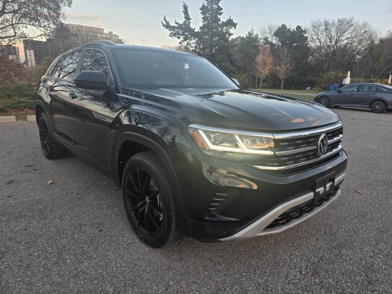 2020 Volkswagen Atlas Cross Sport Comfortline 3.6 TSI 4MOTION Photo2