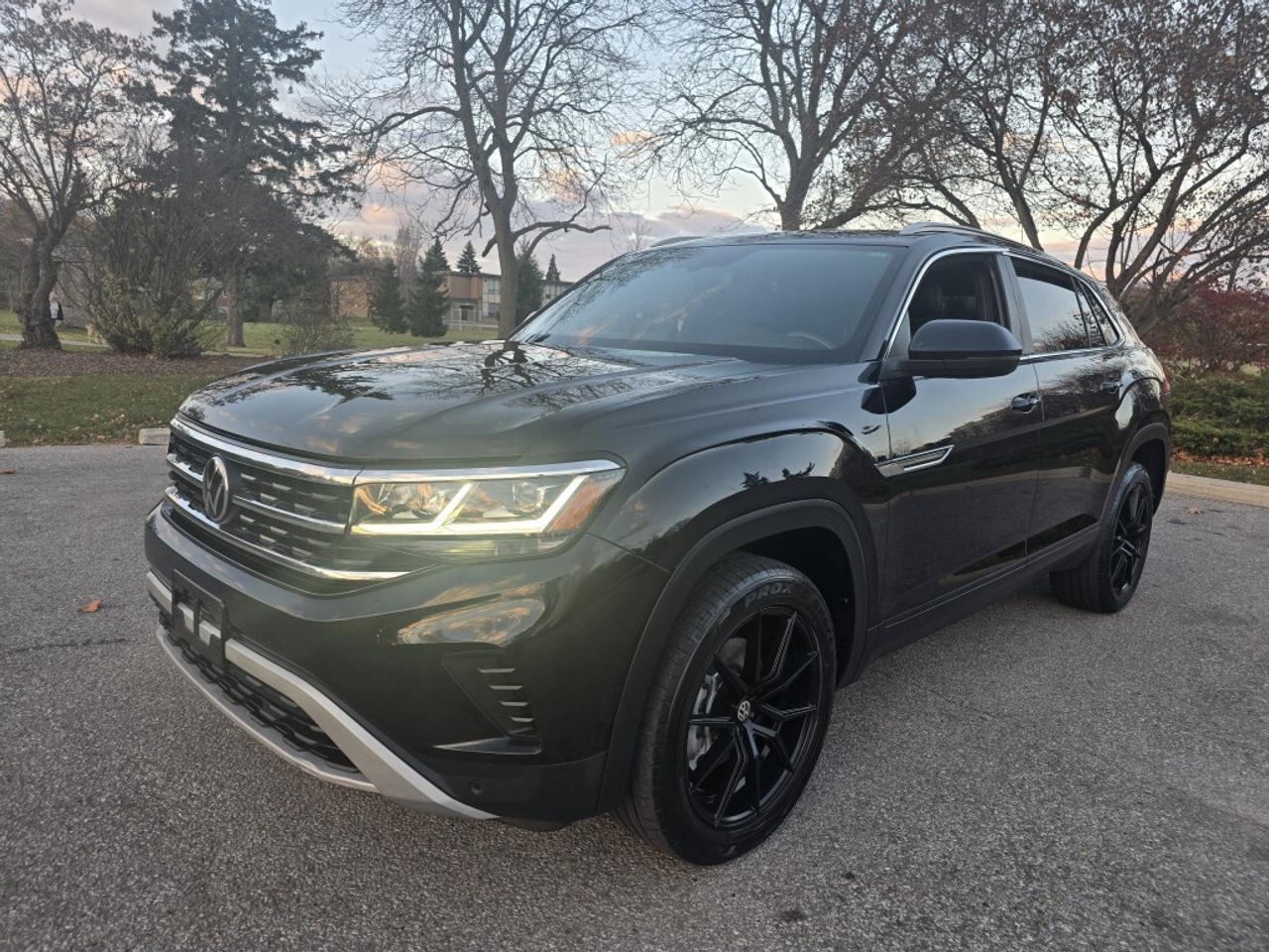 2020 Volkswagen Atlas Cross Sport Comfortline 3.6 TSI 4MOTION Photo1