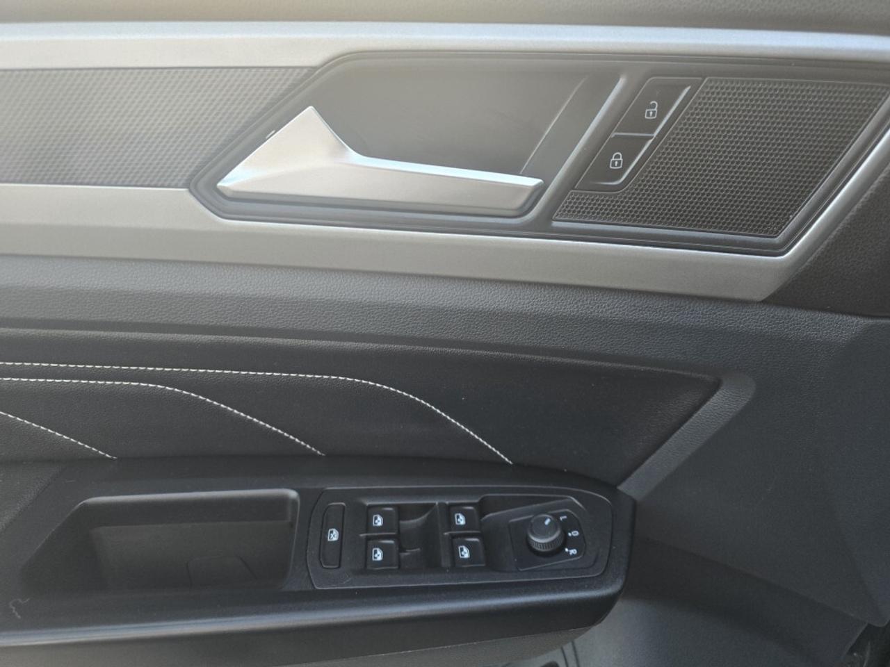 2020 Volkswagen Atlas Cross Sport Comfortline 3.6 TSI 4MOTION Photo