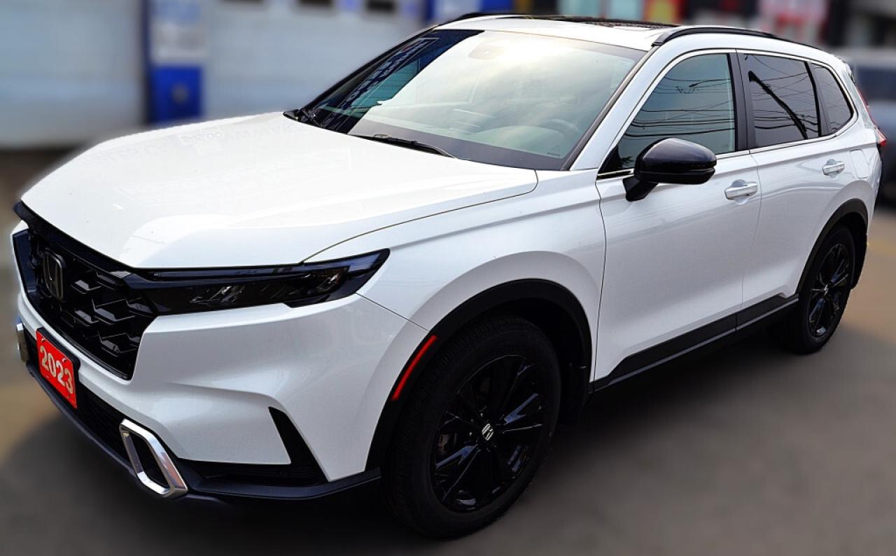 2023 Honda CR-V Hybrid Touring HYBRID All-wheel Drive Photo0