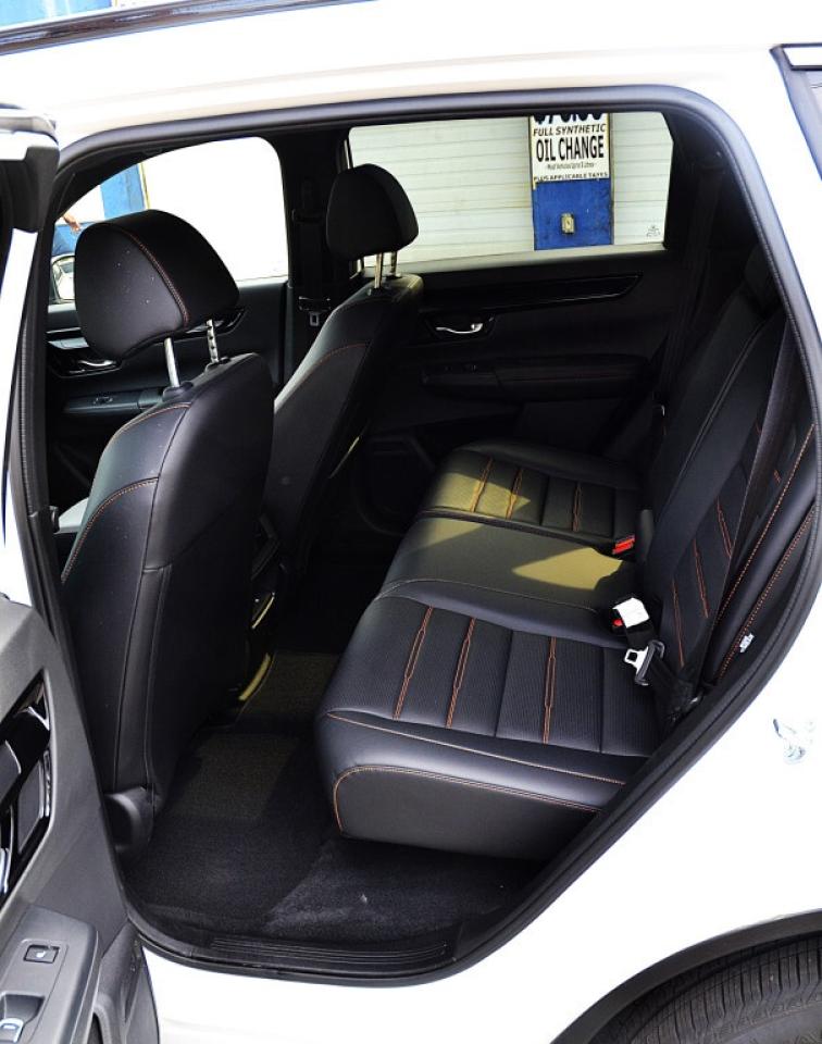 2023 Honda CR-V Hybrid Touring HYBRID All-wheel Drive Photo