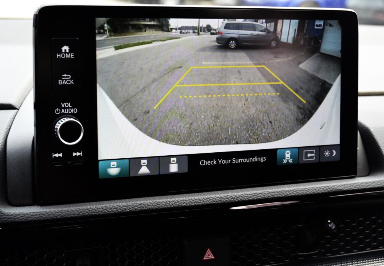 2023 Honda CR-V Hybrid Touring HYBRID All-wheel Drive Photo