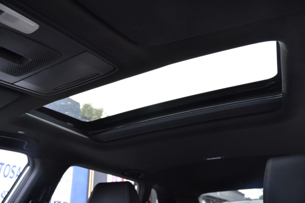 2023 Honda CR-V Hybrid Touring HYBRID All-wheel Drive Photo