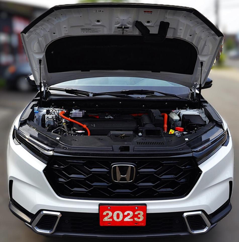 2023 Honda CR-V Hybrid Touring HYBRID All-wheel Drive Photo
