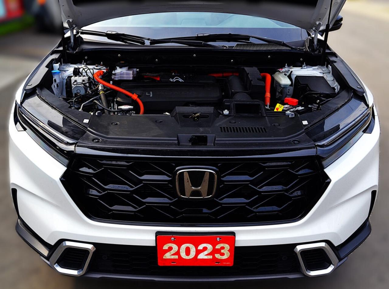 2023 Honda CR-V Hybrid Touring HYBRID All-wheel Drive Photo