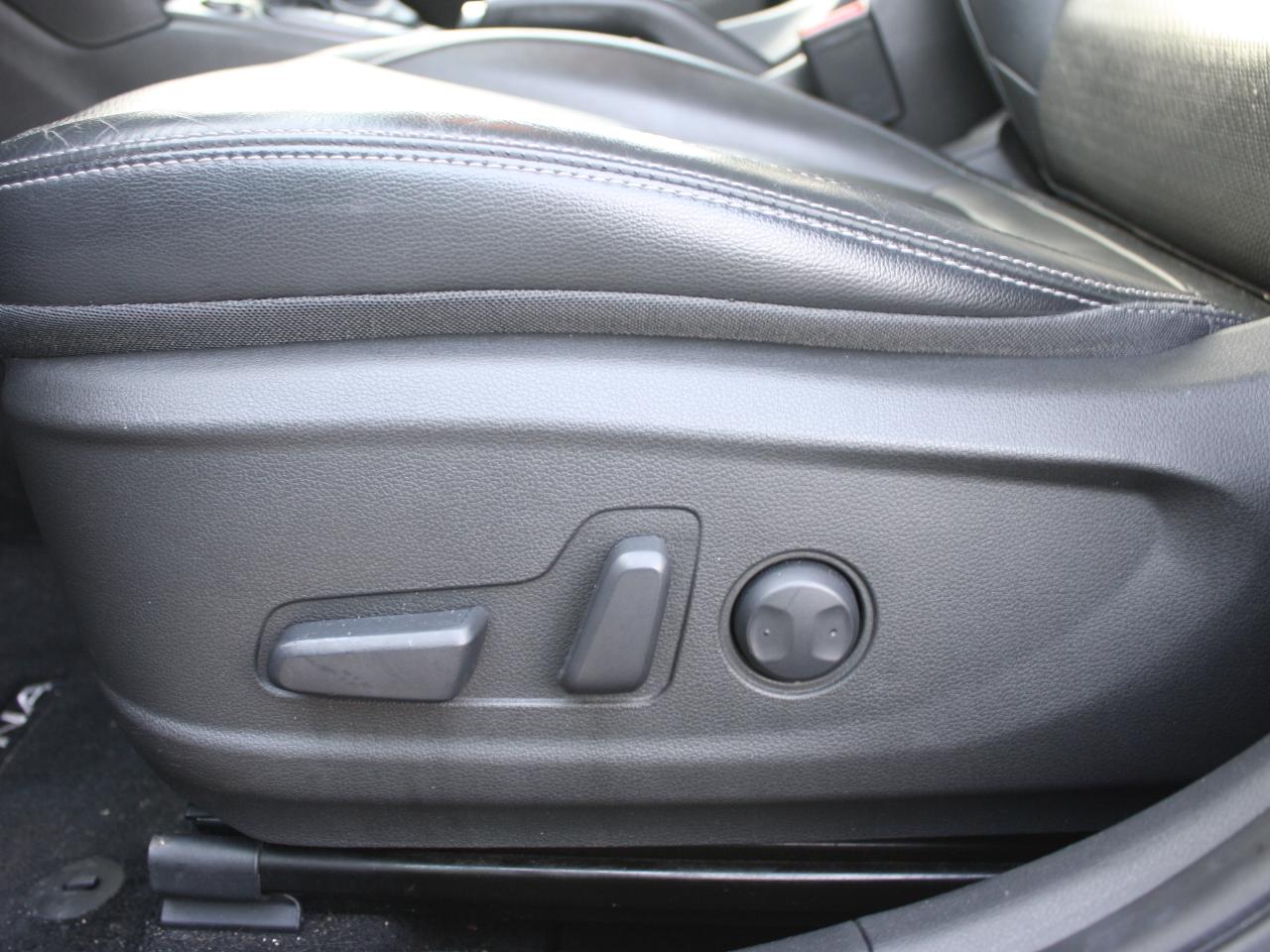 2018 Hyundai KONA 2.0L Luxury / Heated Seats / Blind Spot / Camera Photo