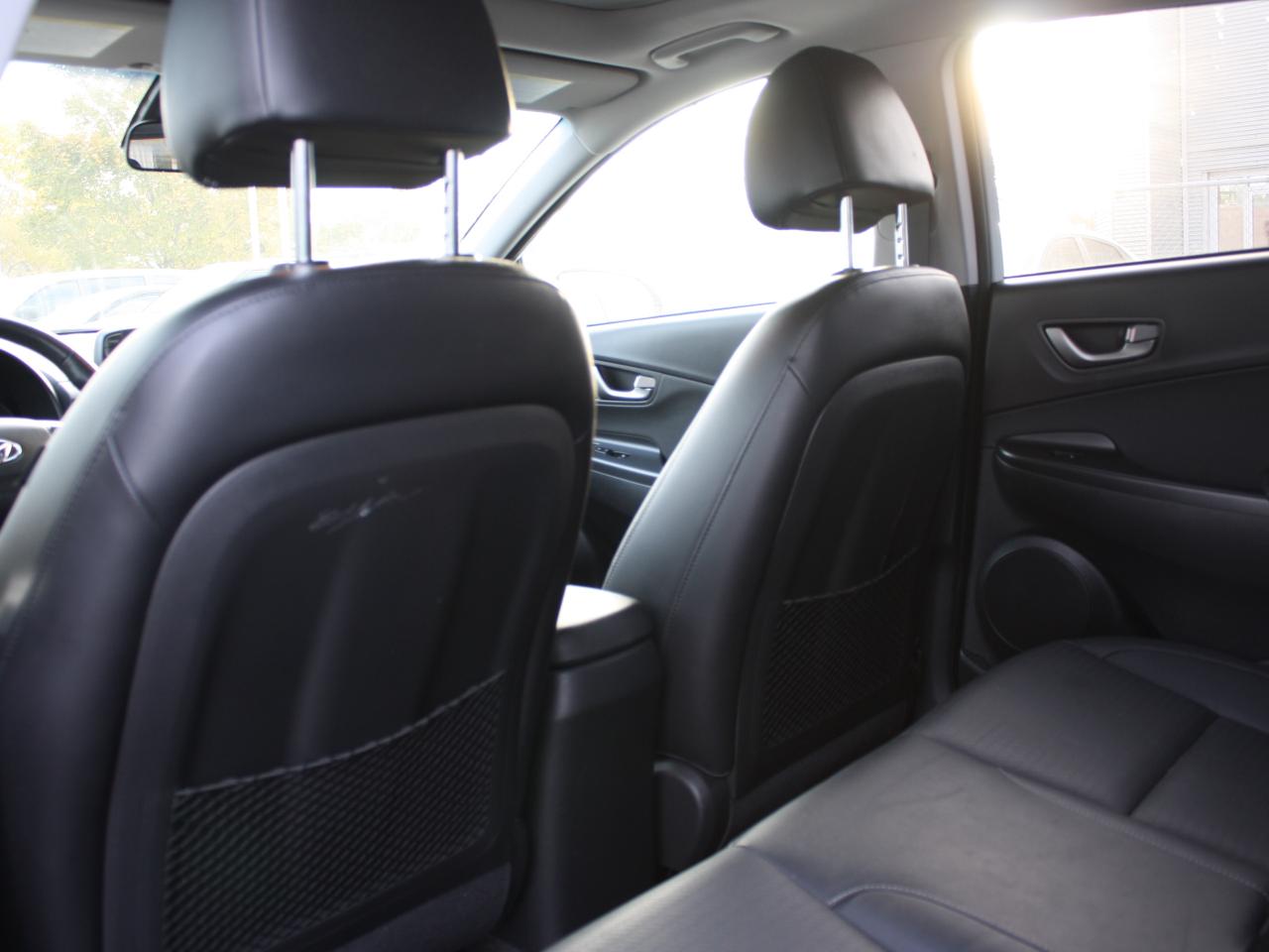 2018 Hyundai KONA 2.0L Luxury / Heated Seats / Blind Spot / Camera Photo