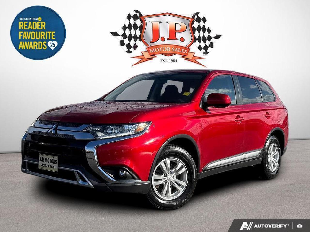 2020 Mitsubishi Outlander ES BACKUP CAM   BLUETOOTH   HTD SEATS   KEYLESS EN Photo