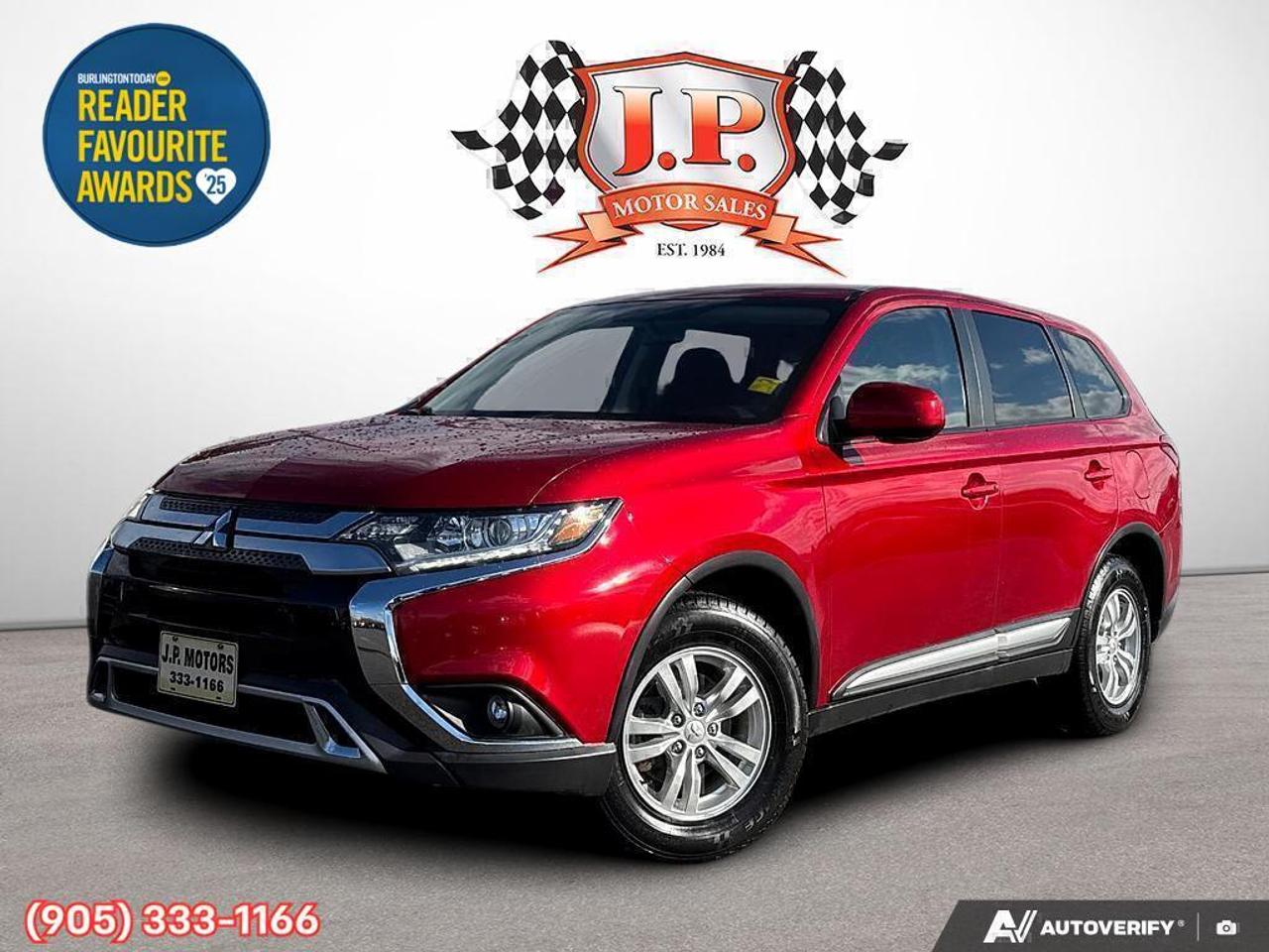 2020 Mitsubishi Outlander ES BACKUP CAM   BLUETOOTH   HTD SEATS   KEYLESS EN Photo