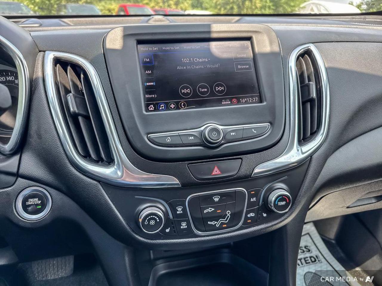 2020 Chevrolet Equinox LT BACKUP CAM   BLUETOOTH   HTD SEATS   KEYLESS EN Photo